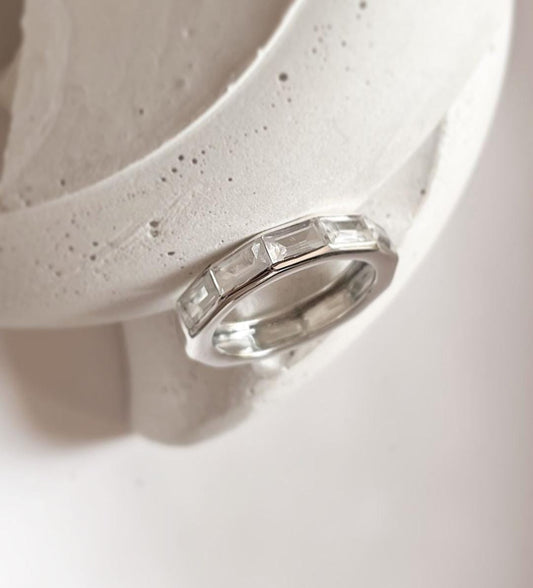 Clear quartz five stone silver ring with sparkling gemstones