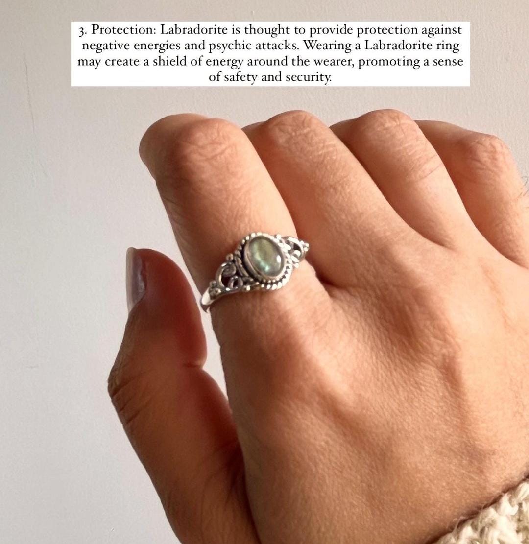 Sterling Silver Oval Labradorite Ring with Boho Vibes