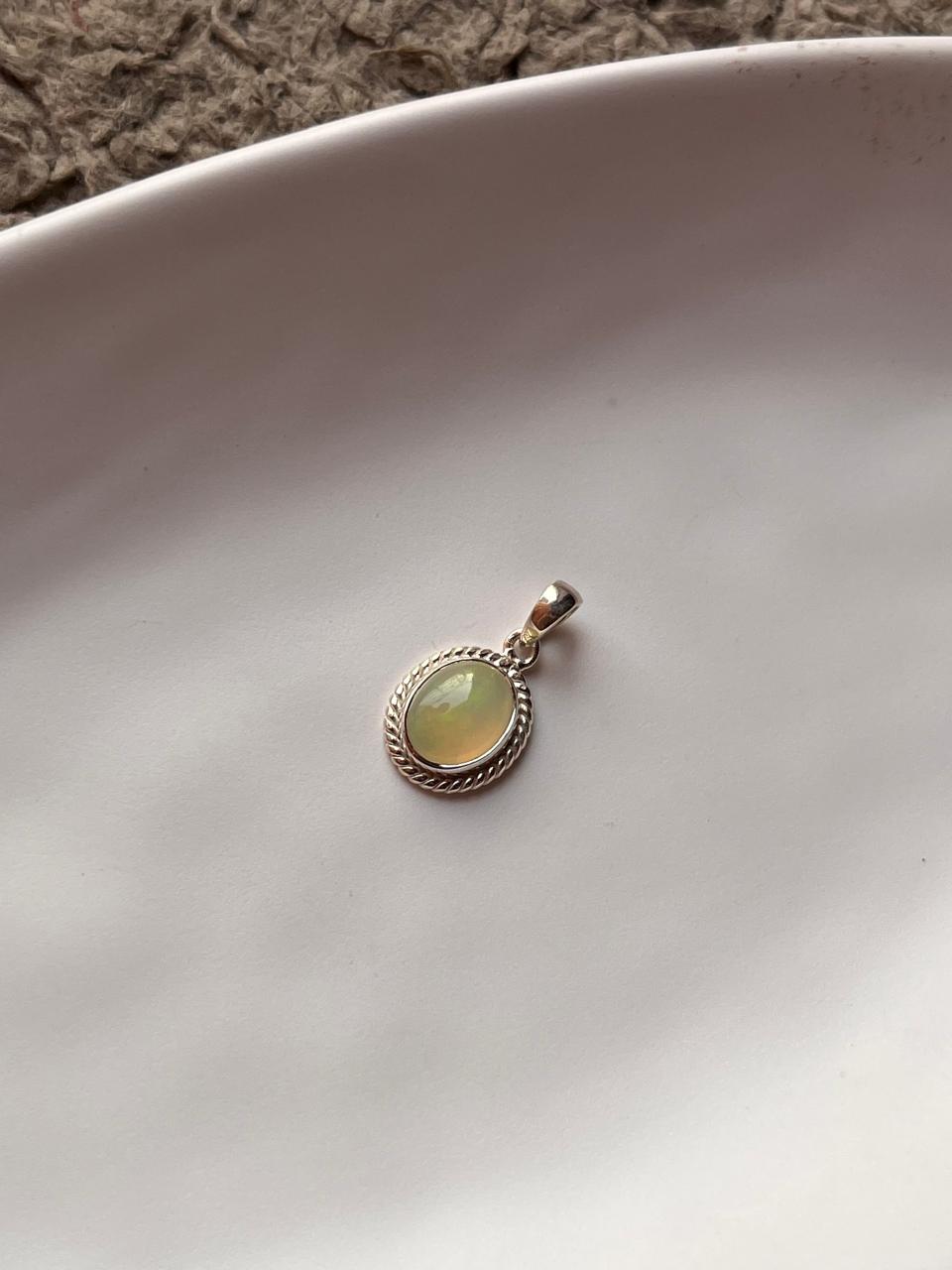 Boho Style 925 Silver Pendant Featuring Ethiopian Opal