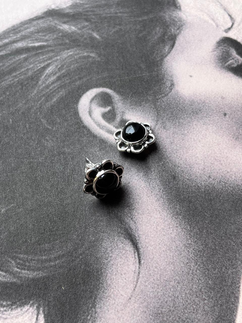 Dainty Black Onyx Flower Silver Stud Earrings