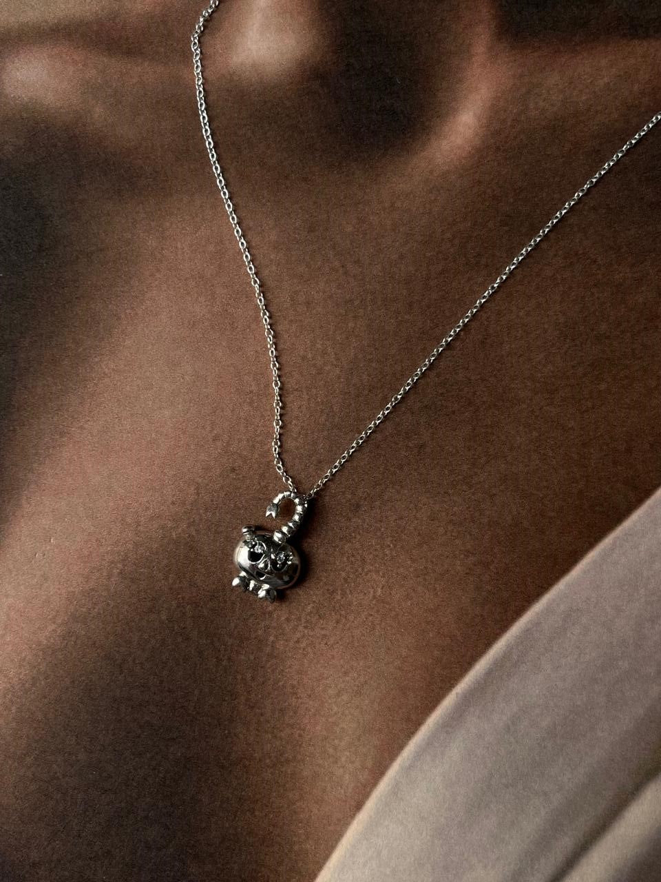Timeless crab 2 silver pendant on a sleek chain necklace