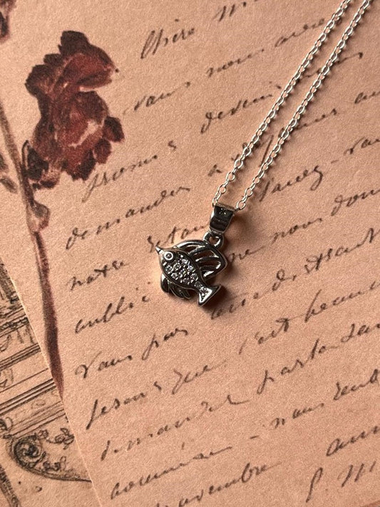 Zodiac Pisces fish necklace in 4 silver design