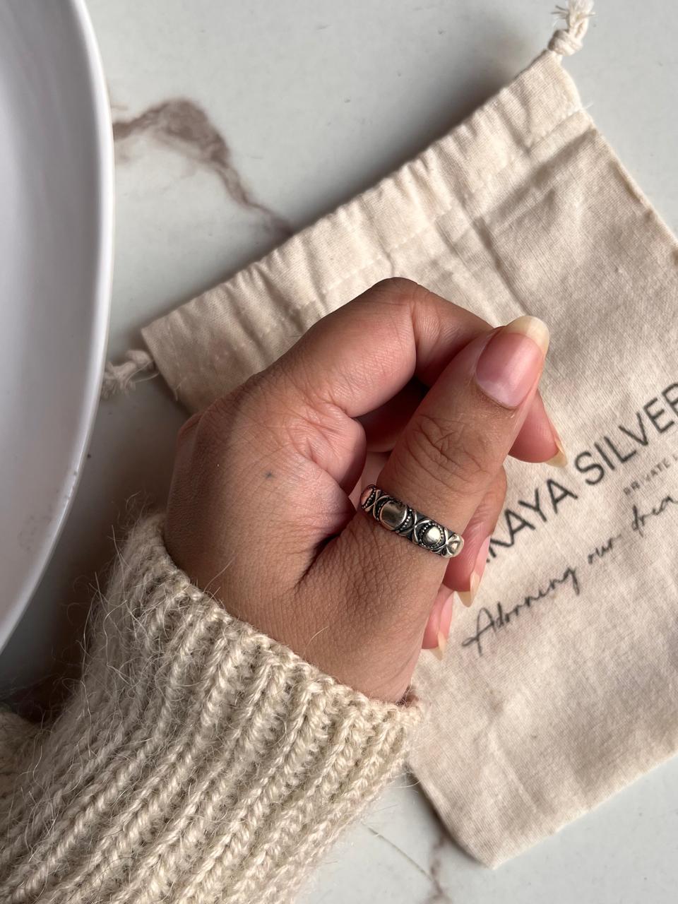 Tribal Rawa dot band sterling silver ring
