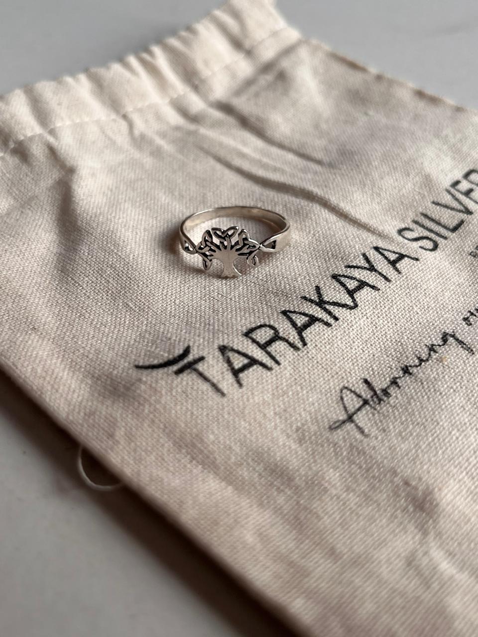 Charming small Tree of Life ring in sterling silver