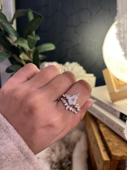 Sterling Silver Moonstone Solitaire Ring