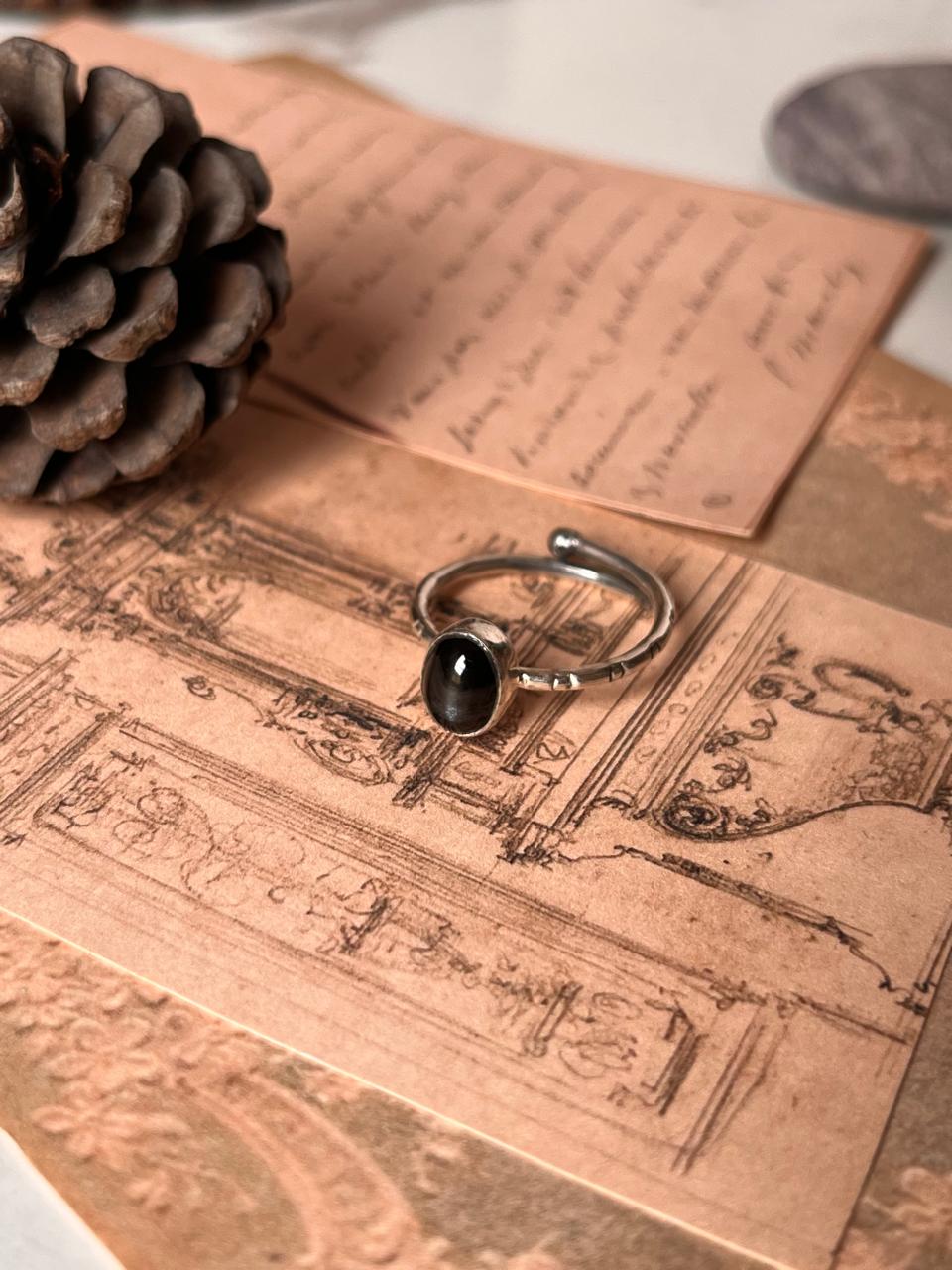 Charming star black onyx oval tribal design adjustable ring