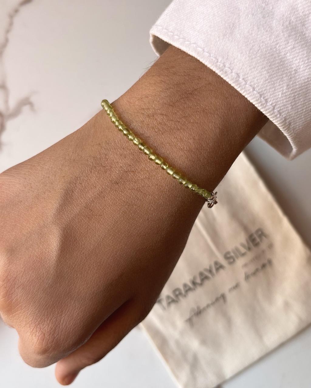 Simple Peridot 2-3MM Crystal Bracelet for Positivity