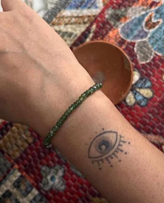 Elegant Emerald Crystal Silver Bracelet