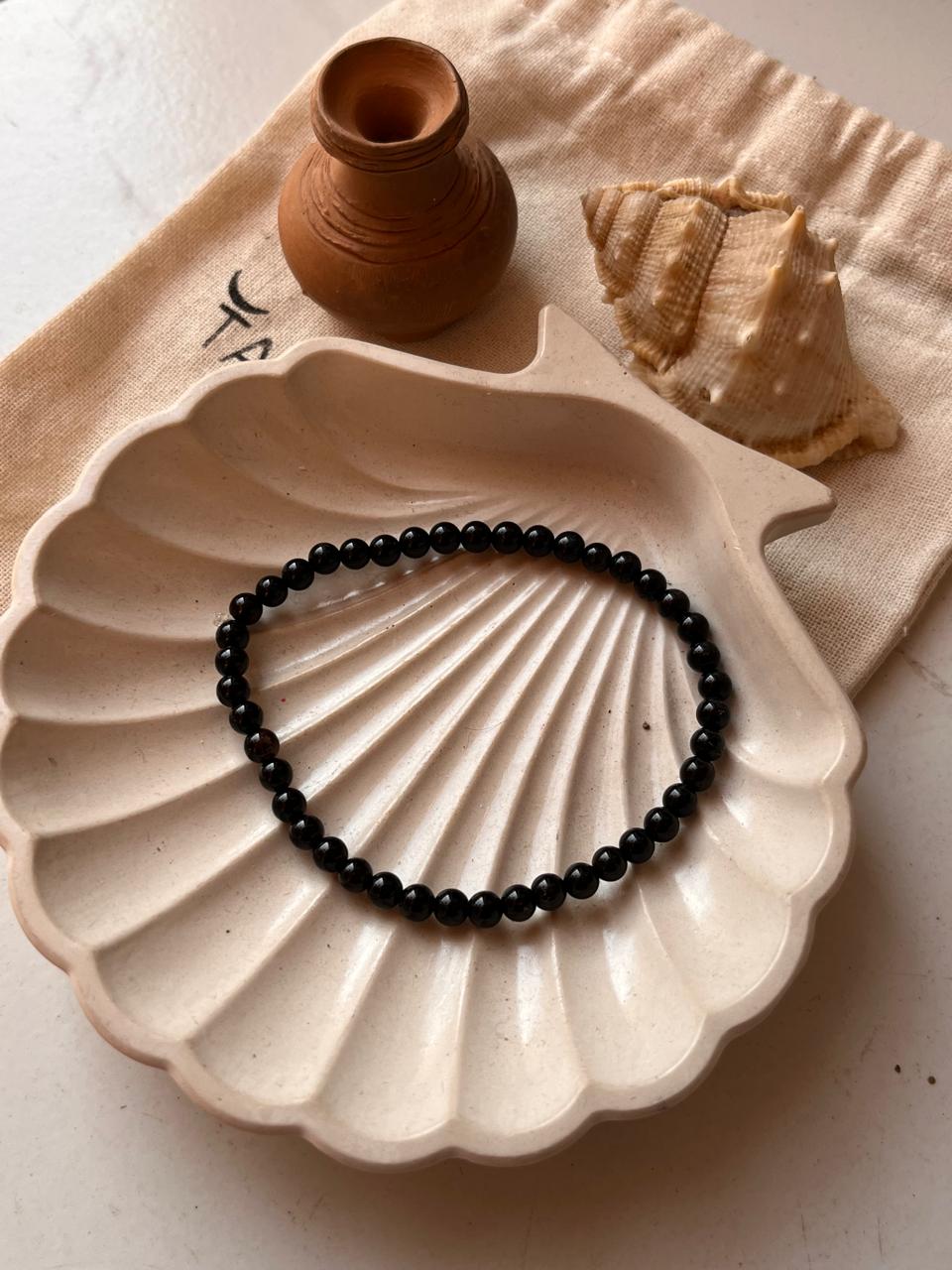 Plain Black Onyx Round Crystal Bracelet