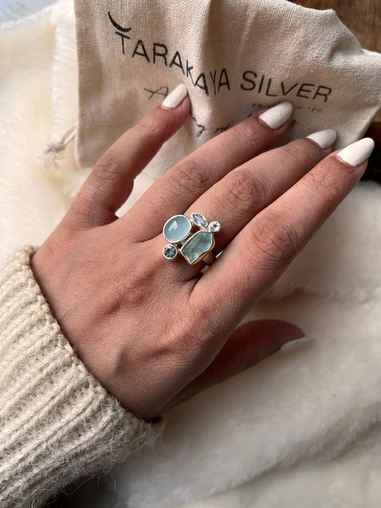 925 silver ring featuring aquamarine and blue topaz cluster of 4 stones