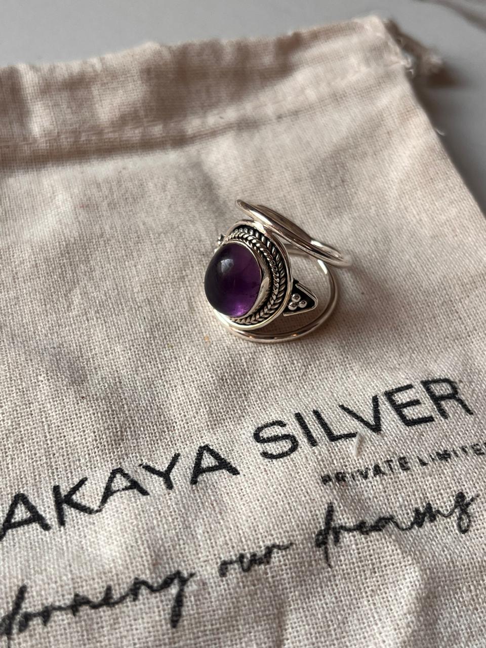 925 Silver Amethyst Oval Ring with Boho Statement Style