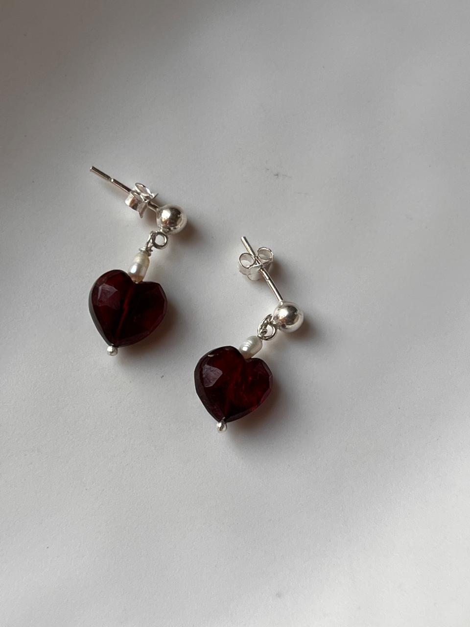 Beautiful Garnet Heart with Pearl Studs in 925 Silver