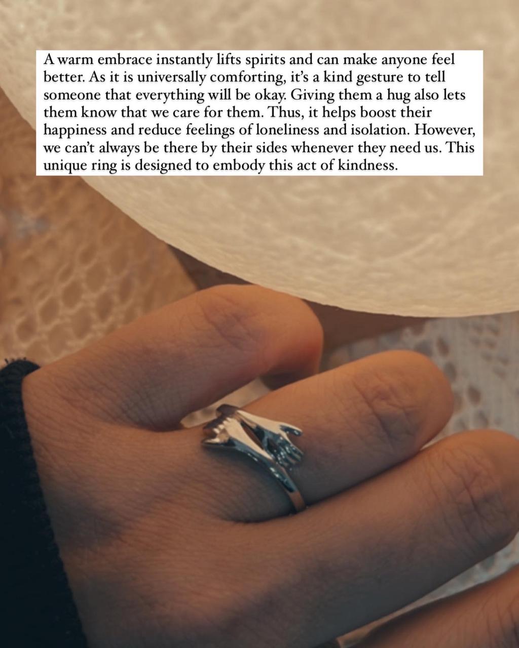 925 silver adjustable ring with a Hug design