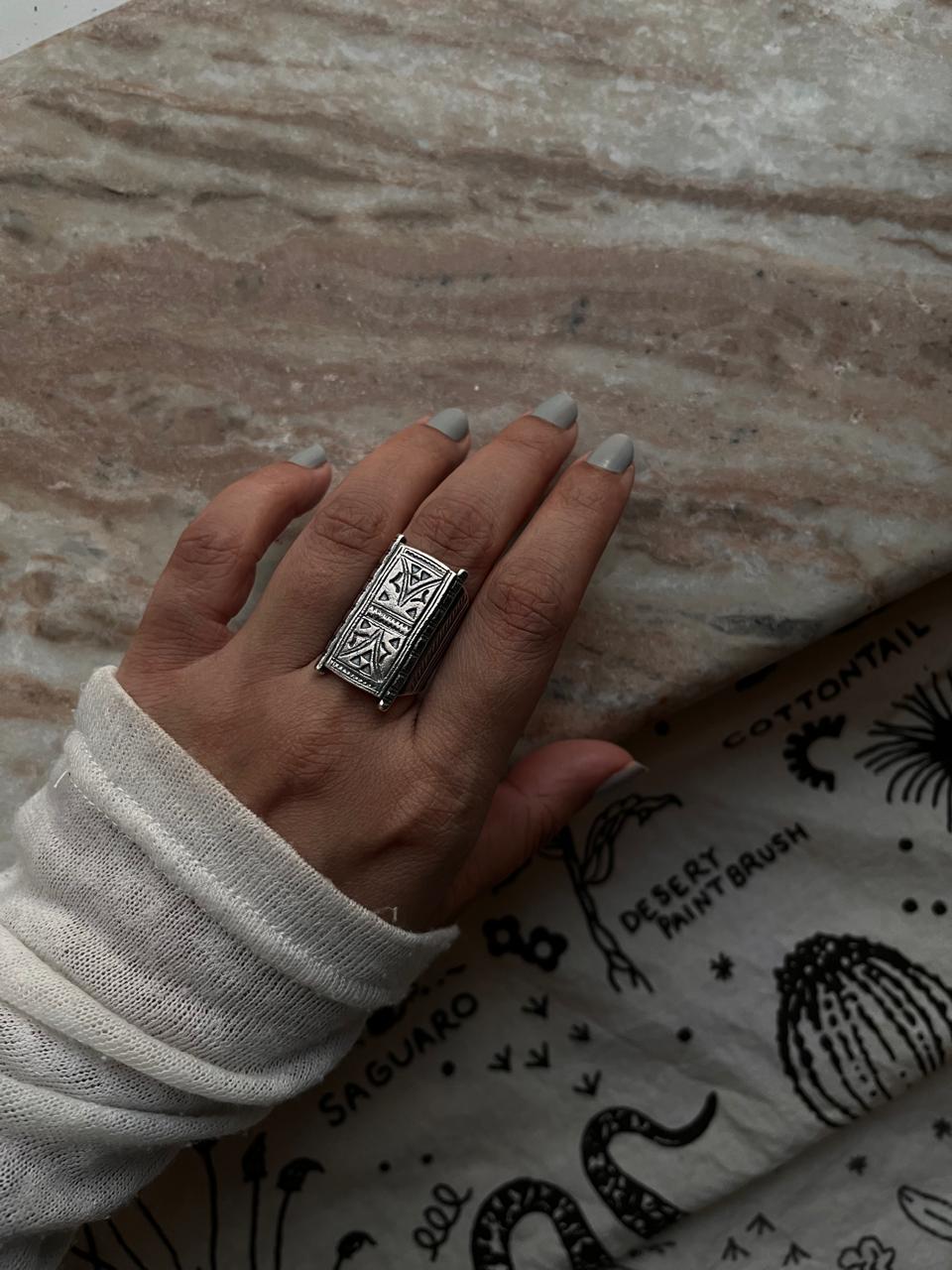 Boho-style Turkish ring in handcrafted sterling silver  