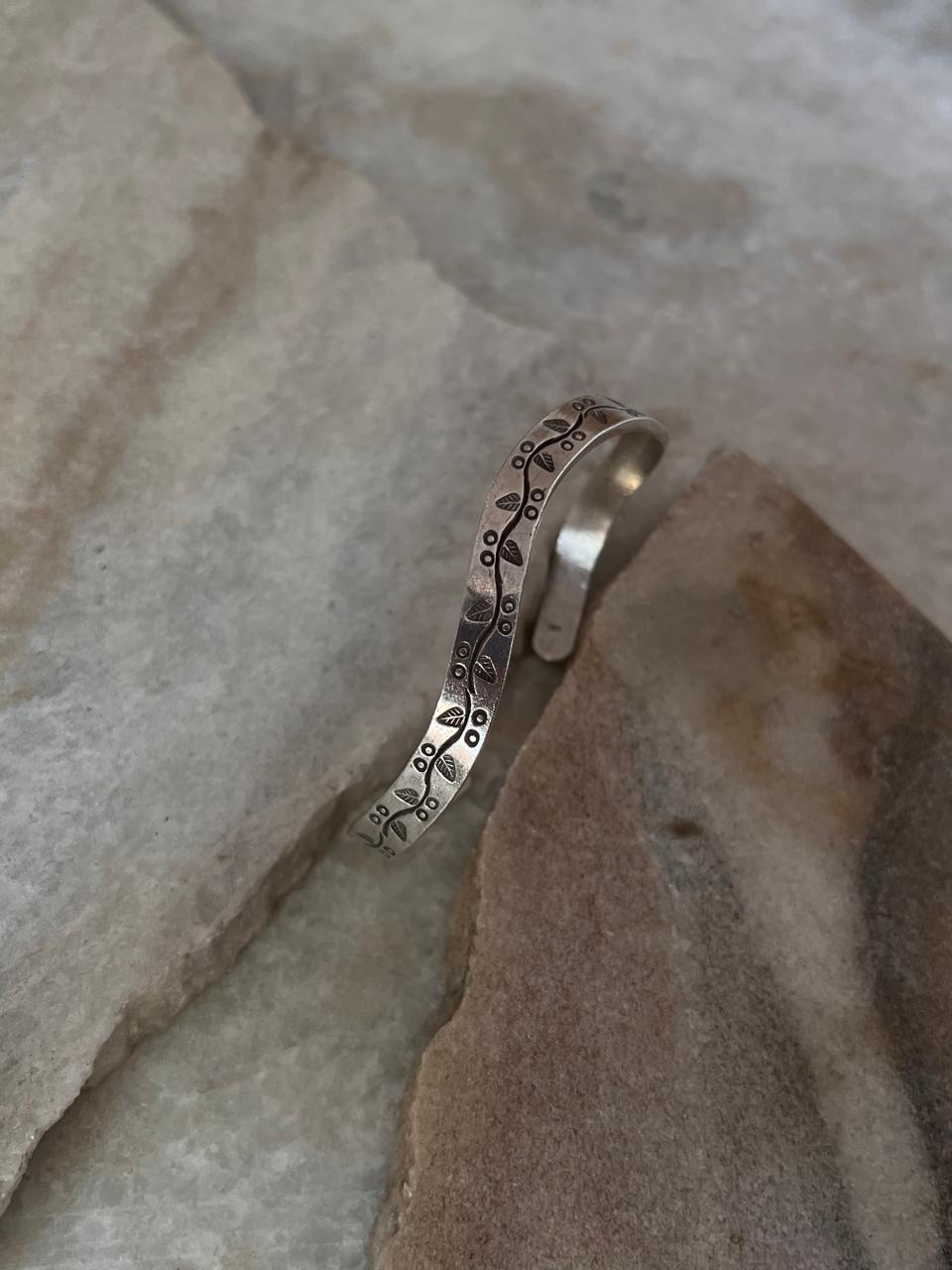 Bohemian Handcrafted Etched Leaf & Vine Pattern Adjustable 925 Sterling Silver Kada/ Cuff