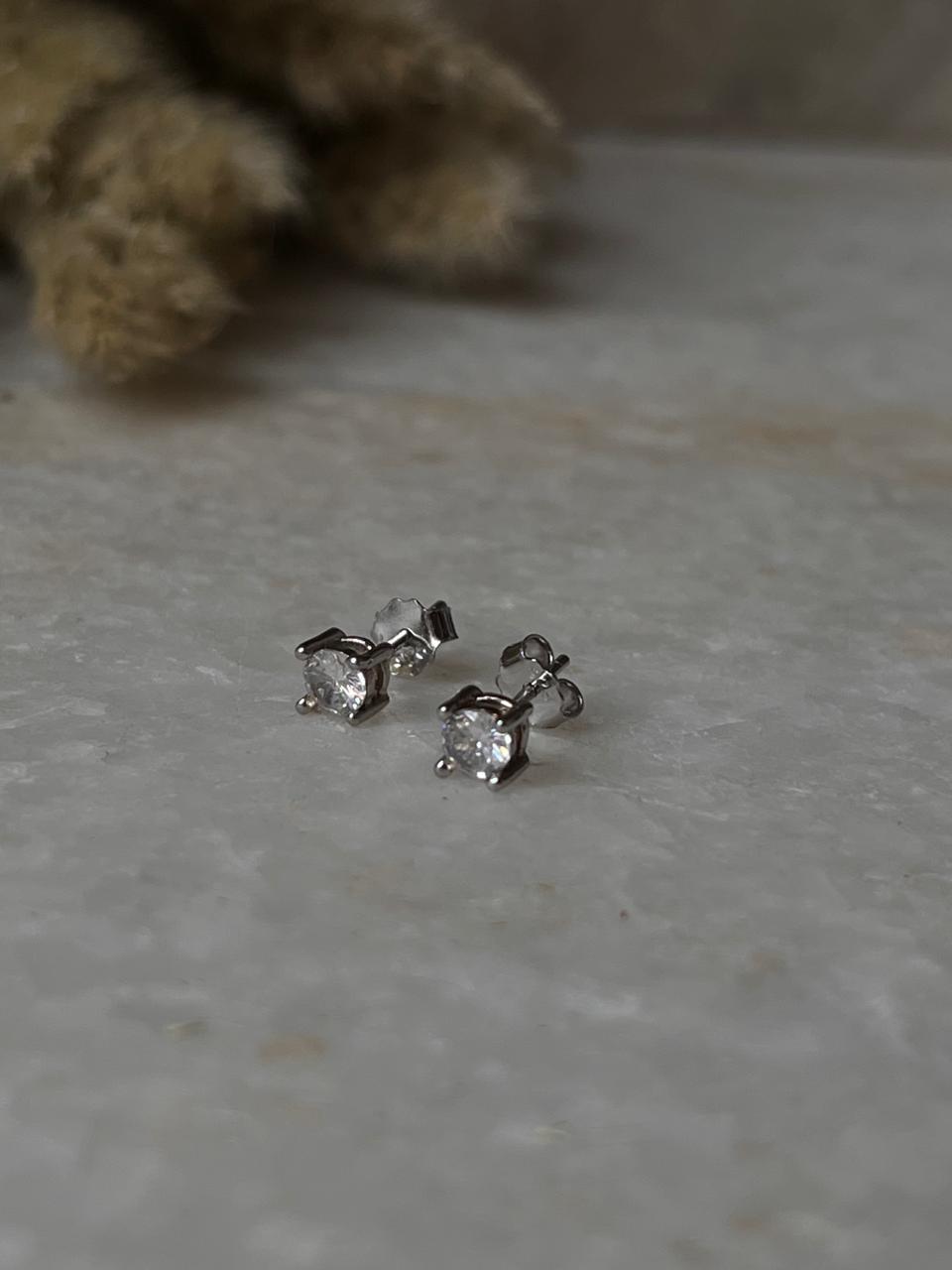 Minimalist 4mm Round CZ Stud Earrings in Silver  