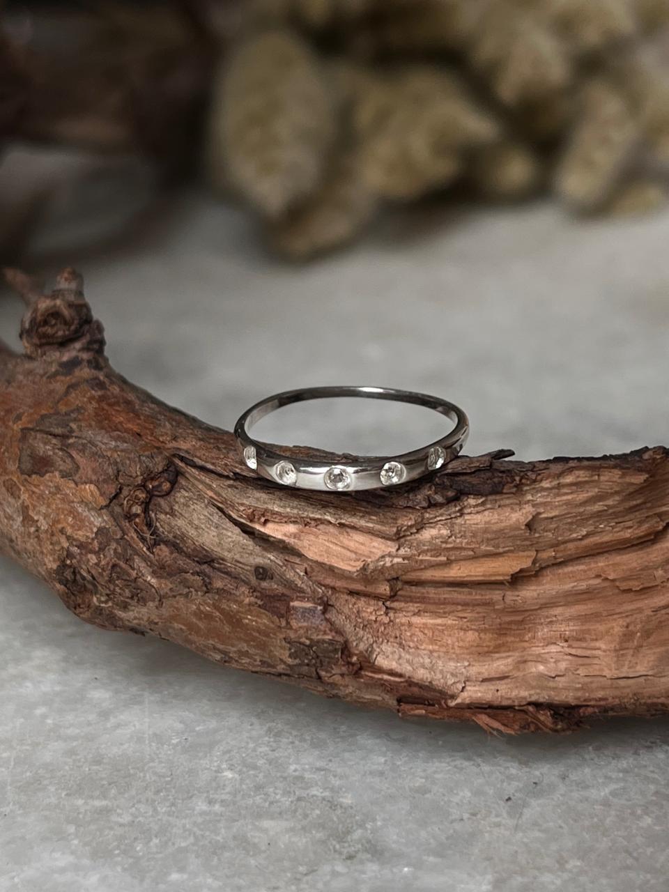 White Topaz Eclipse Band 925 Sterling Silver Ring