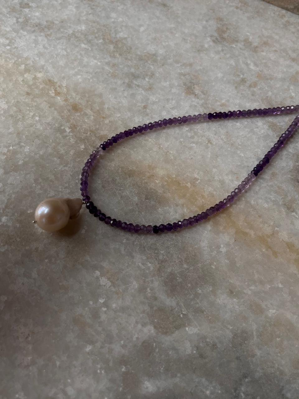 Handcrafted choker necklace with amethyst gradient and baroque pearls