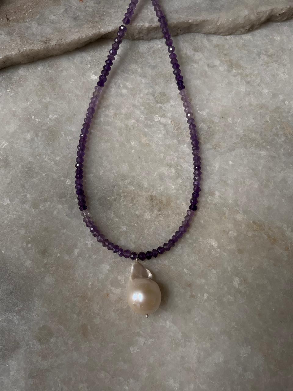 Statement choker with baroque pearls and purple amethyst crystals