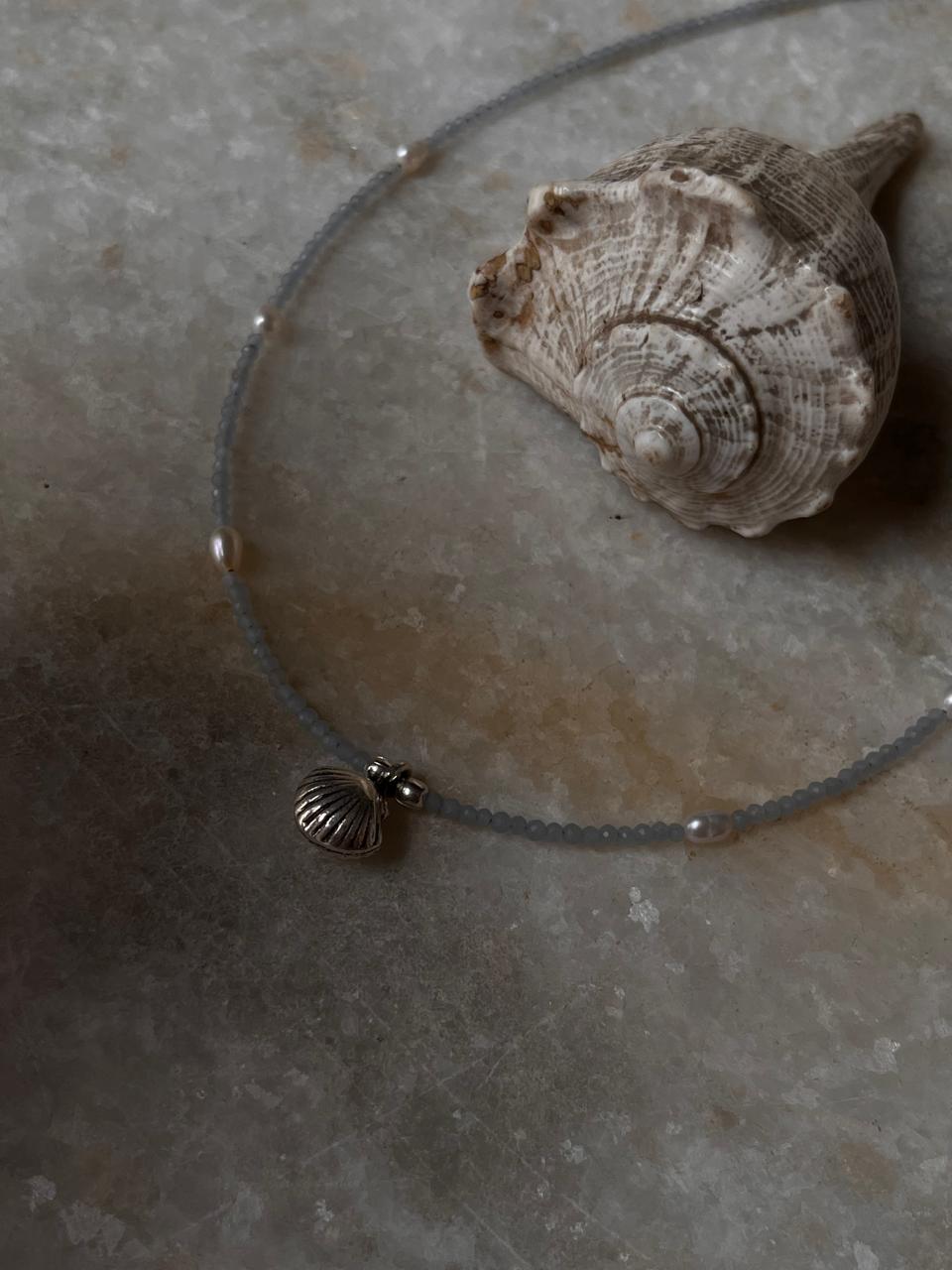 Minimalist shell charm choker in sterling silver  