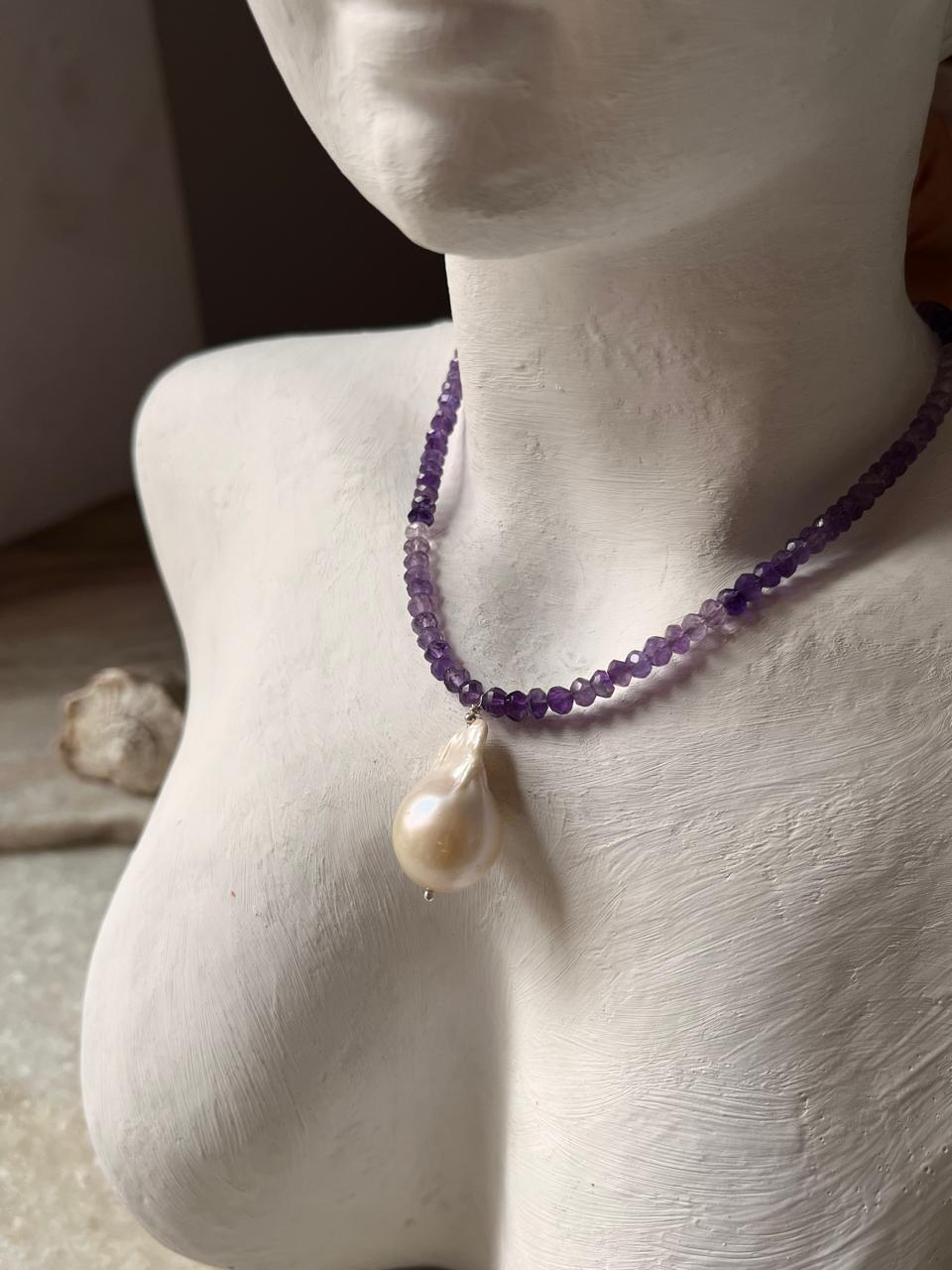Amethyst crystal and baroque pearl choker in sterling silver  