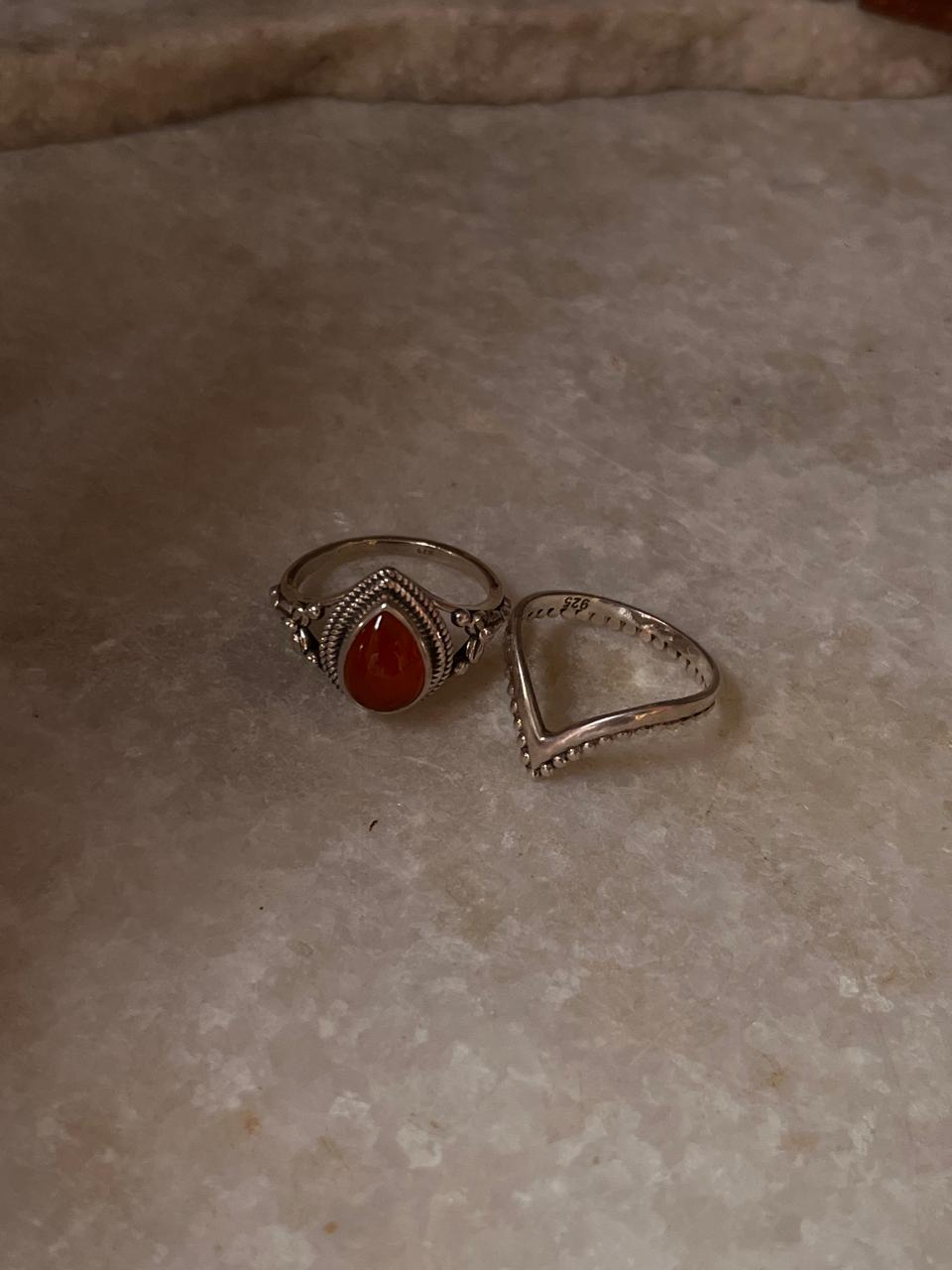 Carnelian Pear Boho & V Rawa /Chevron Boho 925 Sterling Silver Stack Set Ring