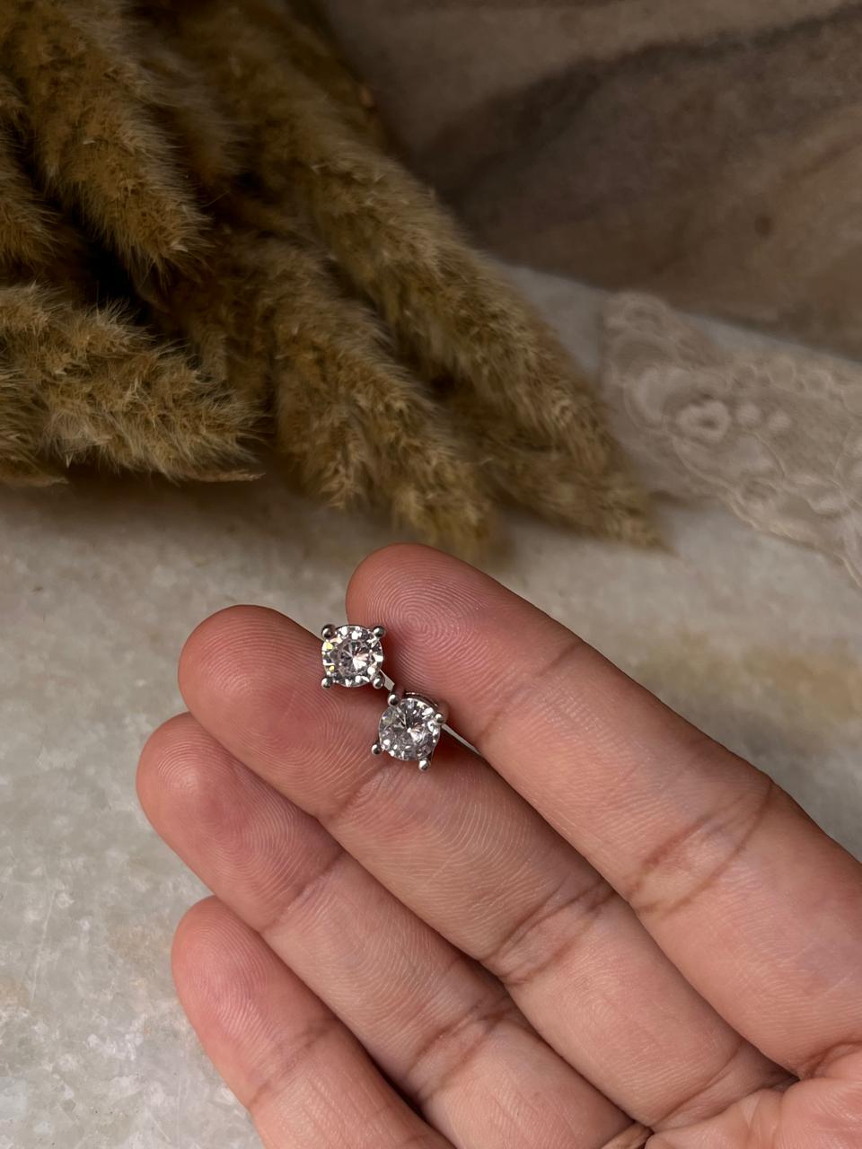 Minimal Round CZ 7mm 925 Silver Stud Earrings  