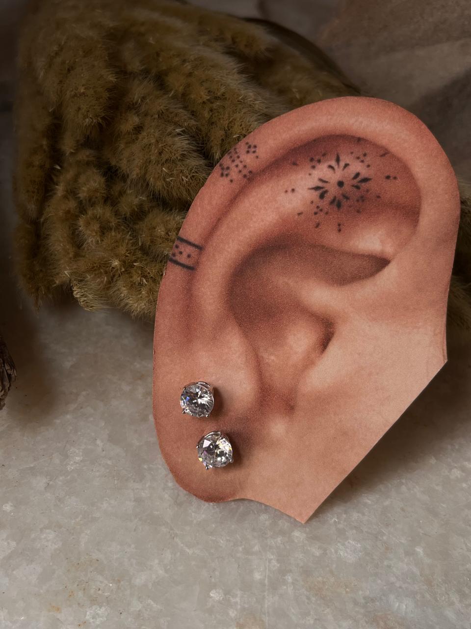 Sparkling Round CZ 7mm 925 Silver Stud Earrings