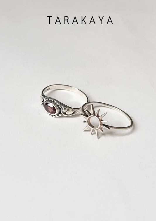 Garnet Oval Rawa & Minimal Sun/ Sunshine Stack 925 Sterling Silver Ring