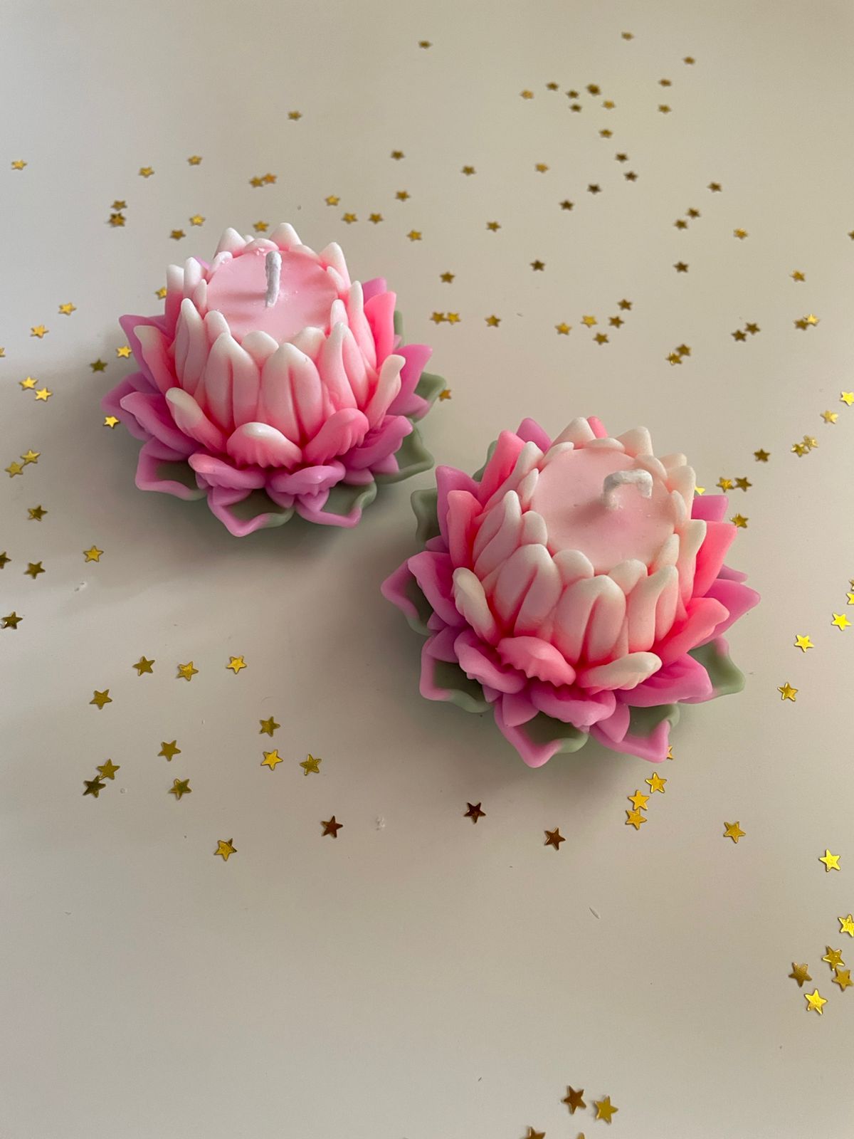 Decorative gradient lotus candles pink handcrafted soy wax set