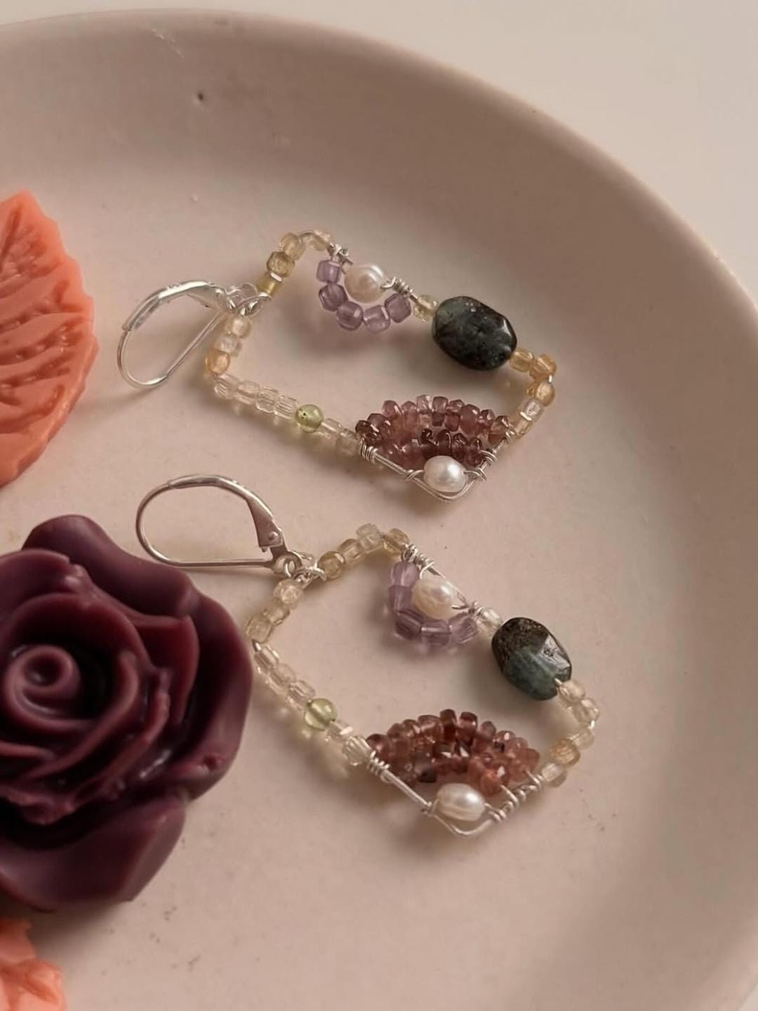 925 Sterling Silver Wire Wrap Contemporary Style Handcrafted Natural Crystals Lever Back Earrings