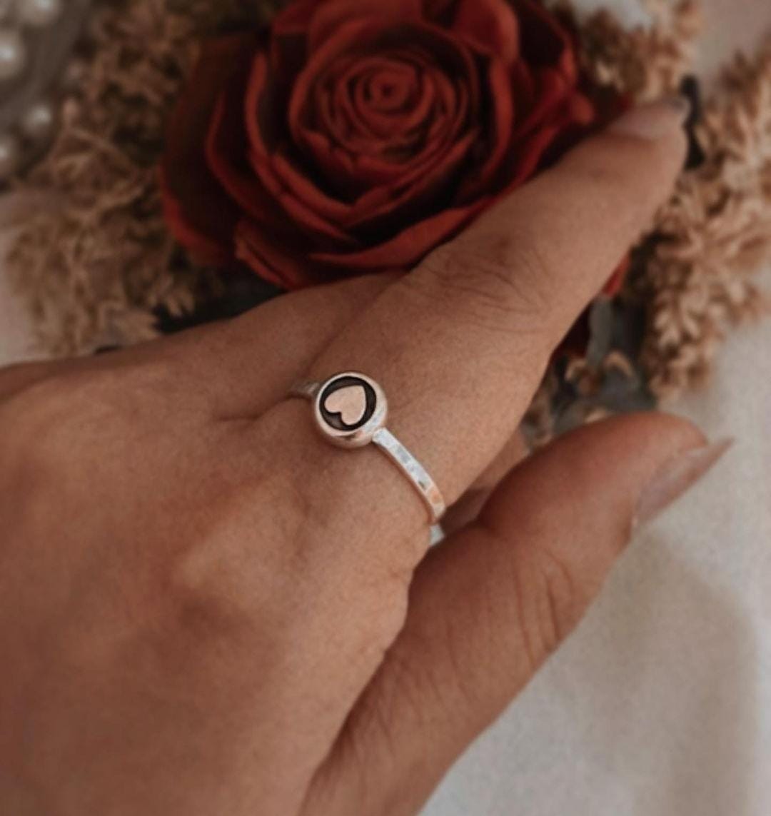 Pretty Round Heart Silver Ring