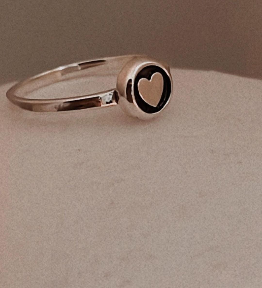 Pretty Round Heart Silver Ring
