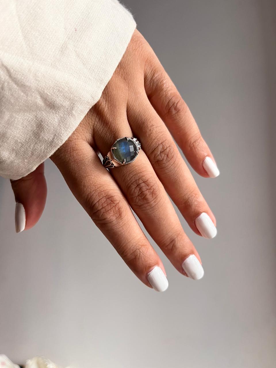 Sterling Silver Labradorite Checkerboard Ring with Vintage Style