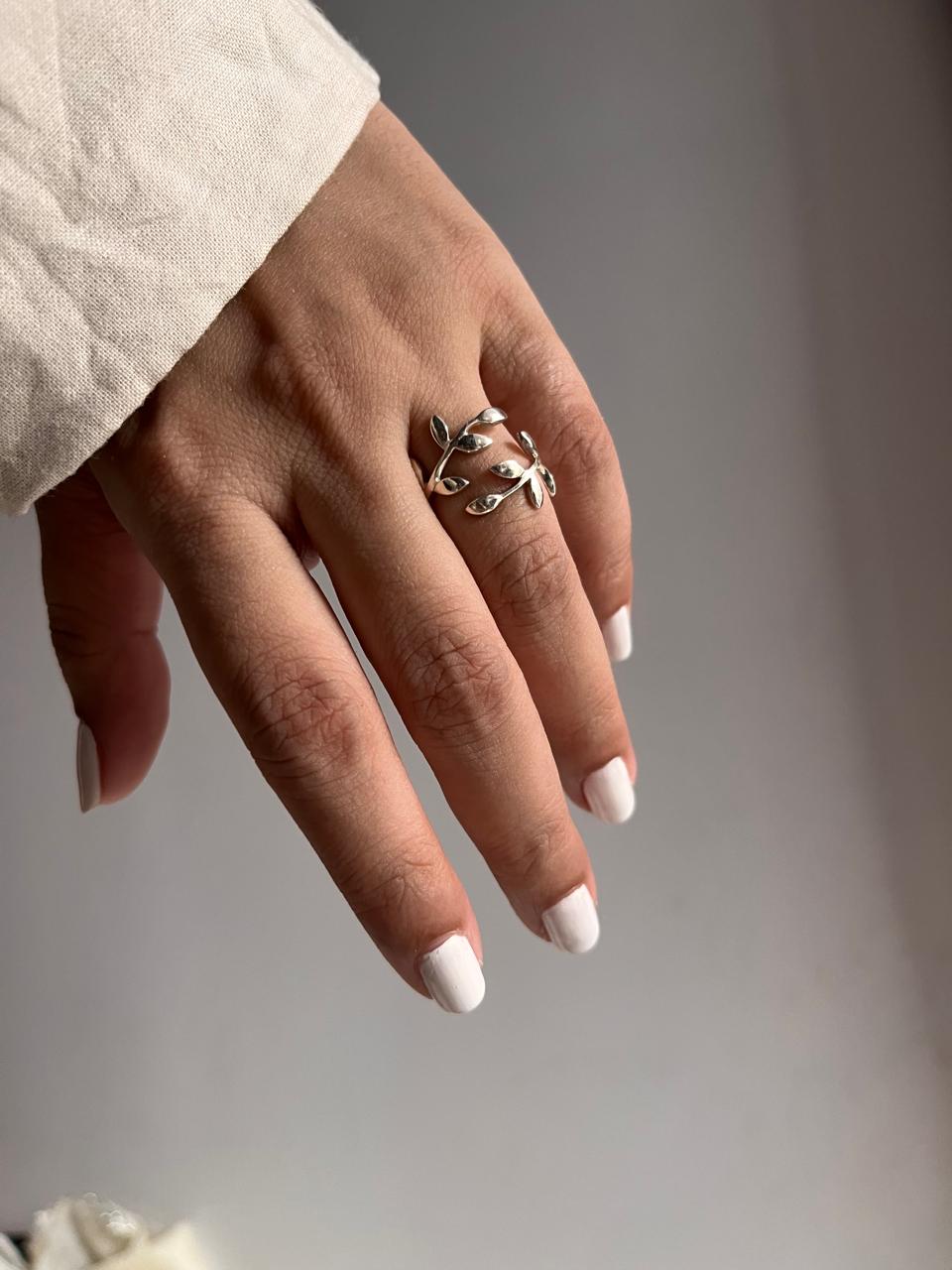 Elegant willow leaf sterling silver adjustable ring