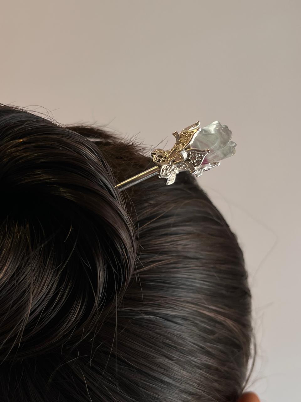 Charming Green Fluorite Hair Bun Pin