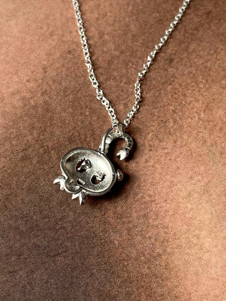 Elegant silver necklace featuring a unique crab 2 pendant
