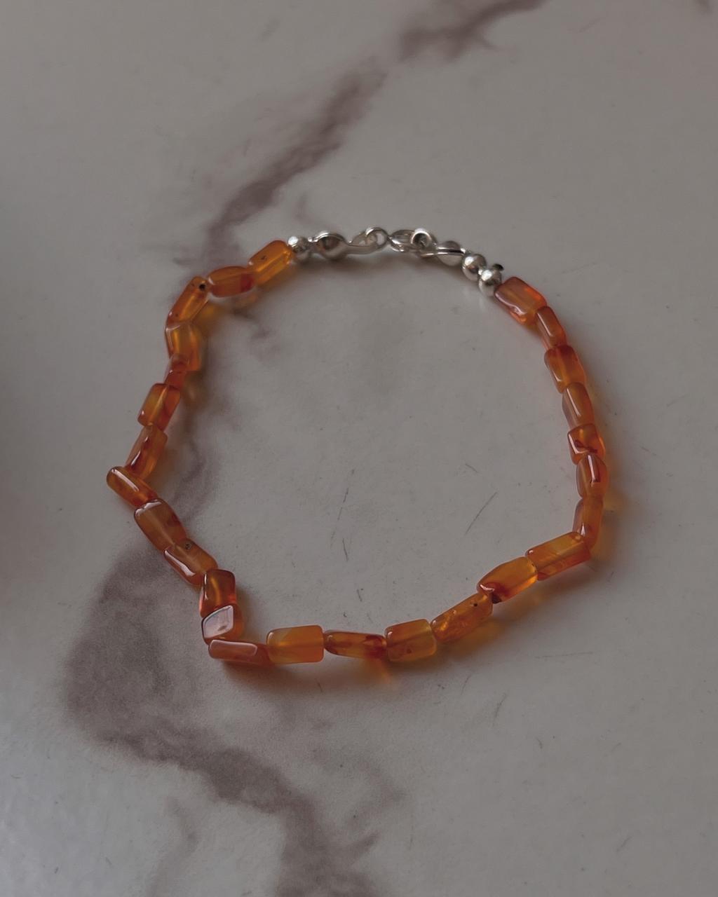 Carnelian Gemstone Bracelet for Strength and Confidence