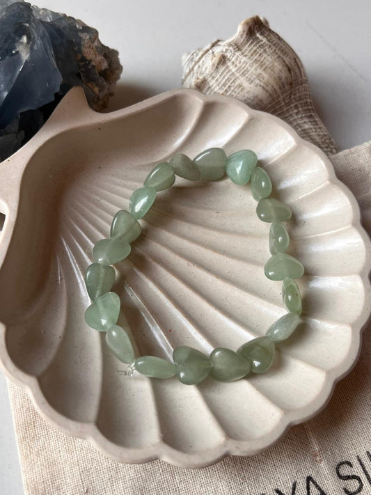 Green Aventurine Heart Crystal Bracelet for Emotional Healing