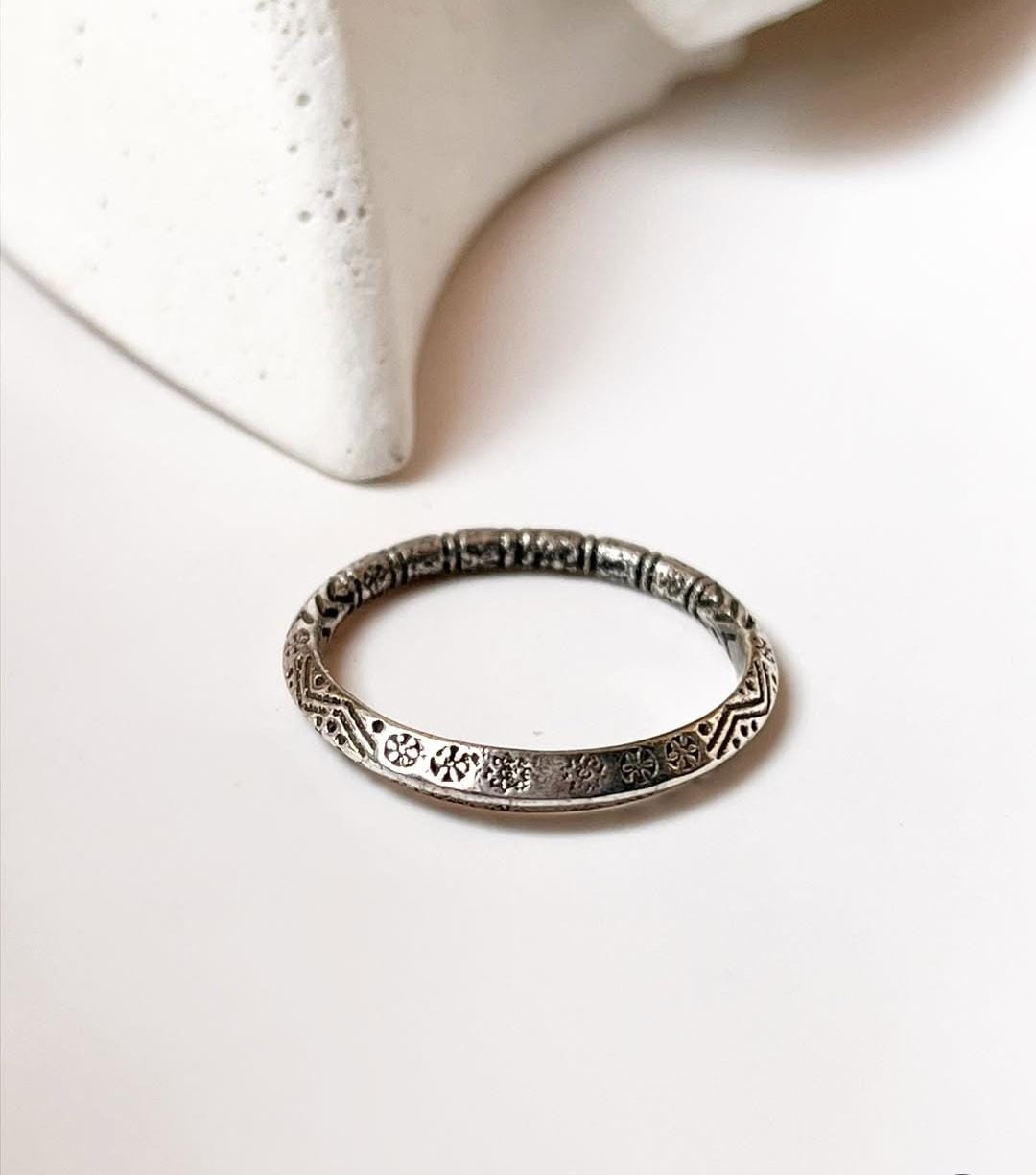 925 Silver Tribal Edge Ring with Unique Design