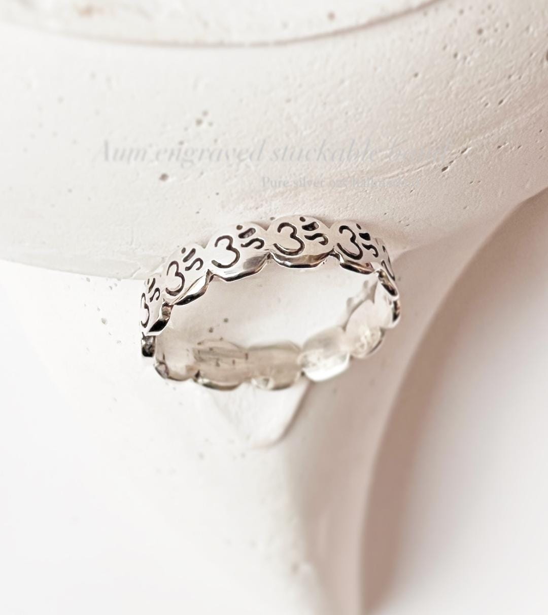Om/Aum Engraved Circle of Life 925 Silver Ring - Spiritual and Meaningful Design