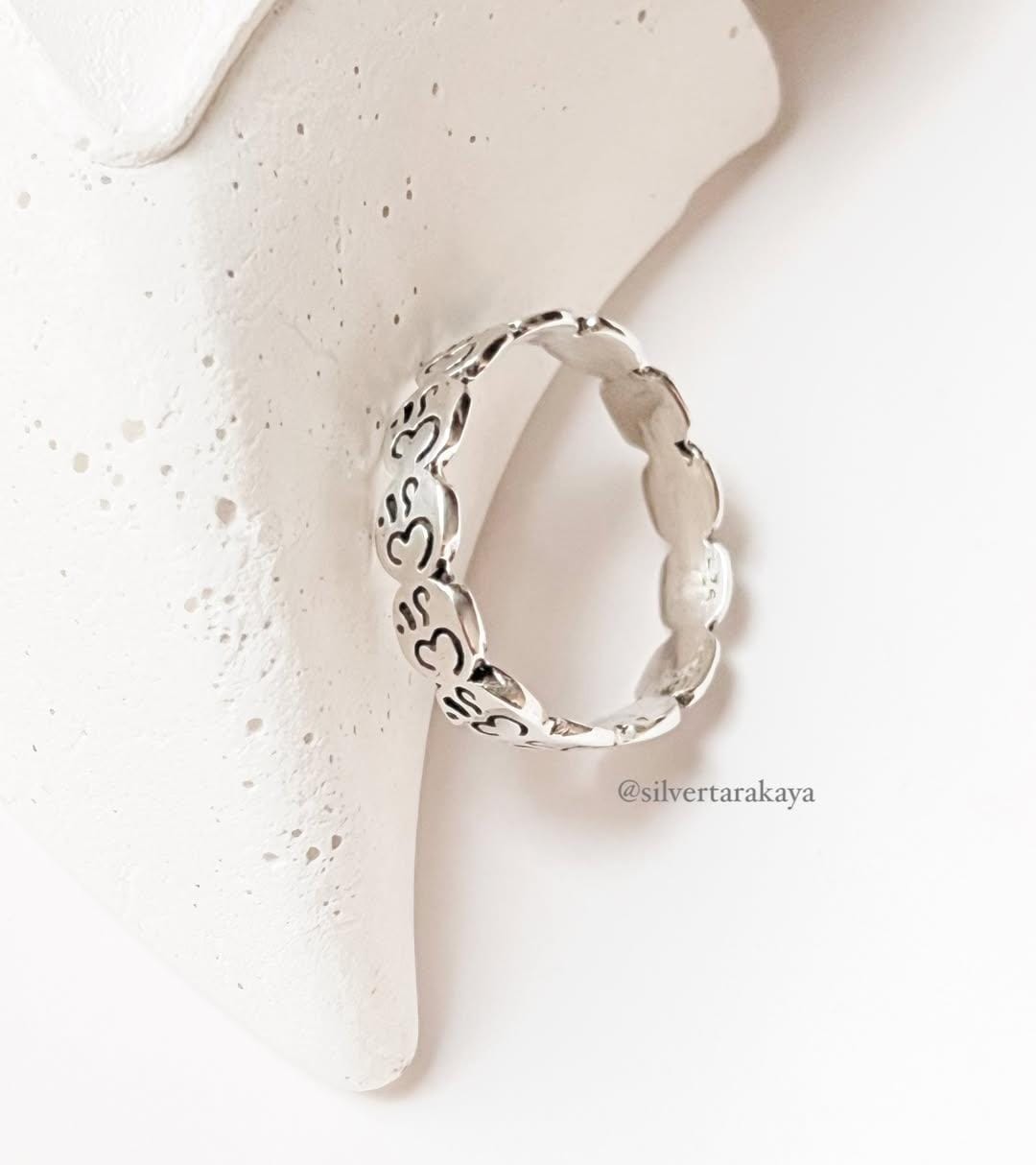 Om/Aum Circle of Life 925 Silver Ring - Unique Spiritual Band with Engraved Design