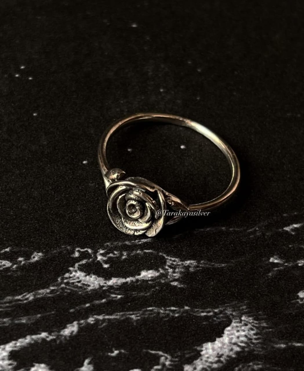 925 Silver Love Rose Enchantment Ring - Delicate Rose Design for Lovers