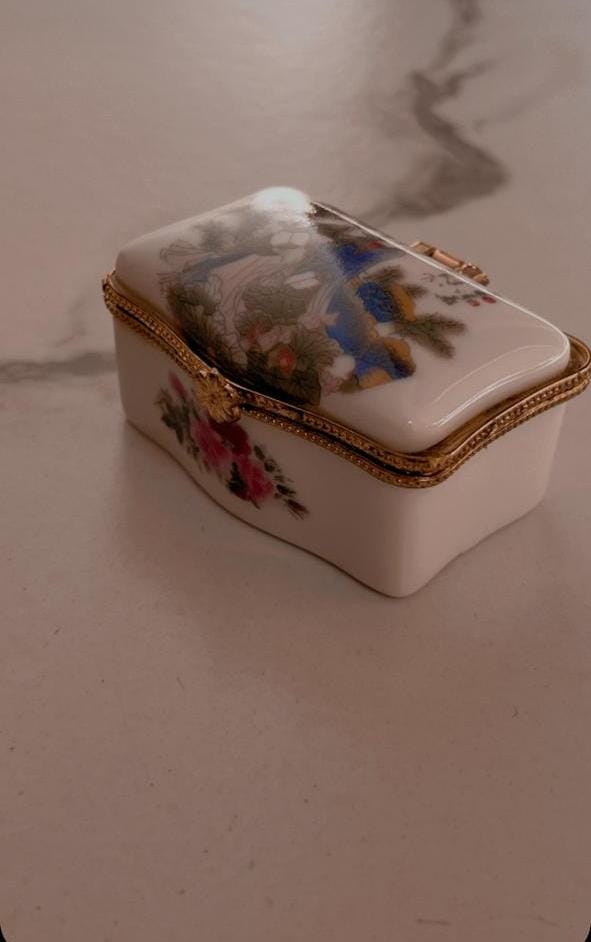Mini Porcelain Trinket Box with Antique Charm