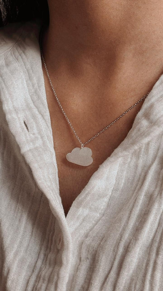White Moonstone Cloud Crystal Silver Necklace