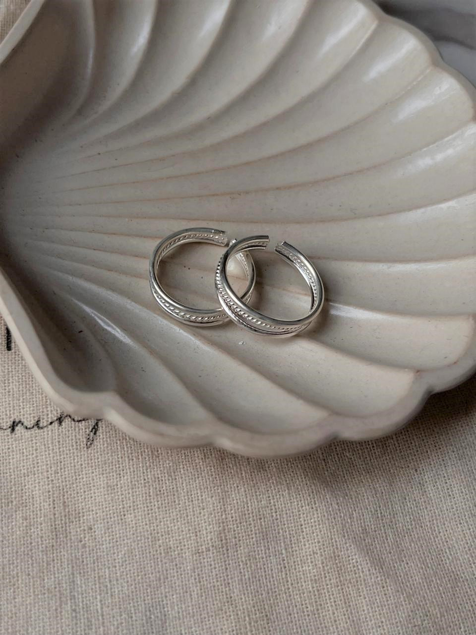 Handcrafted 3 wire toe ring in 925 sterling silver