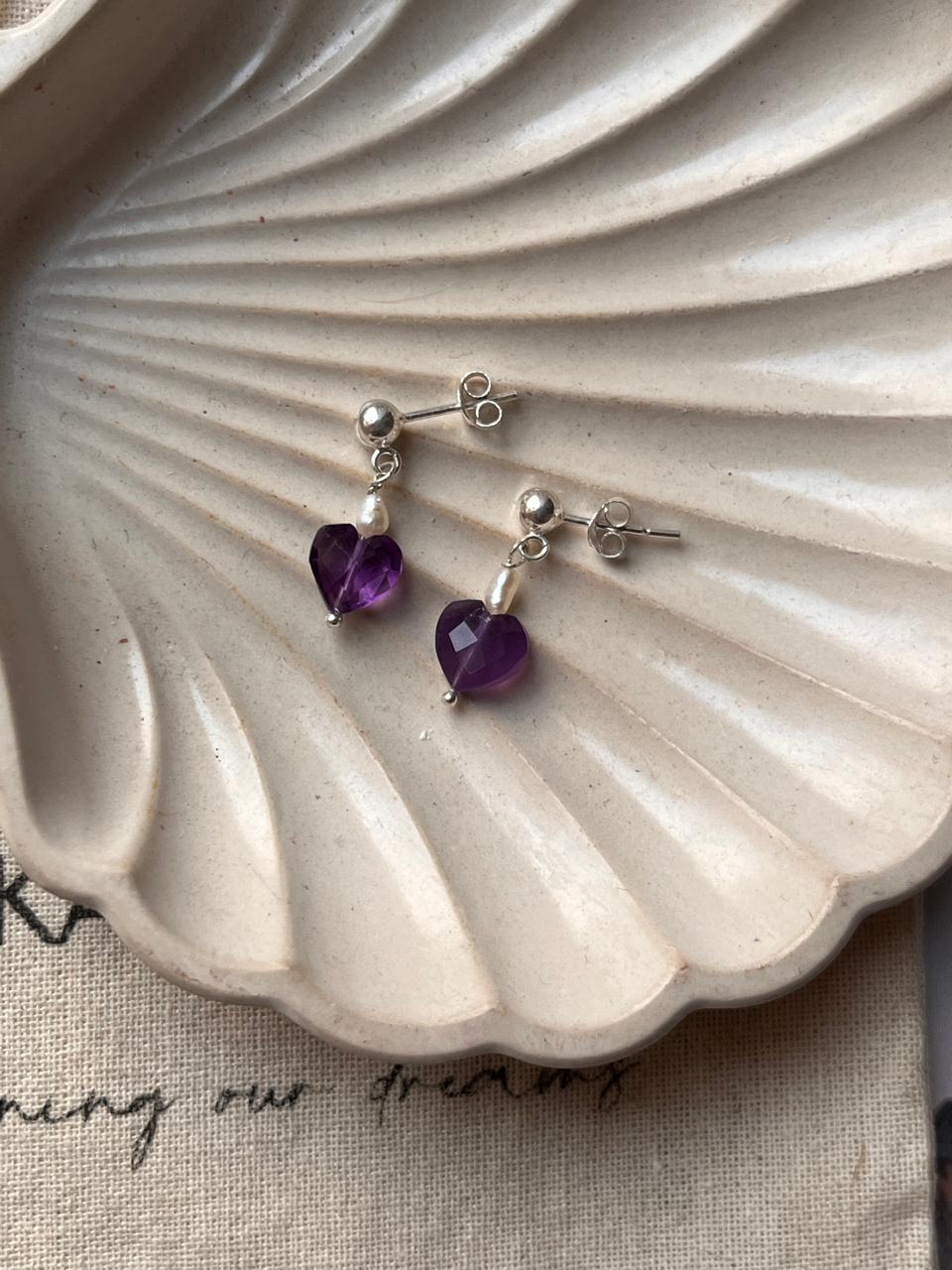 Silver Stud Earrings with Amethyst Heart and Freshwater Pearl