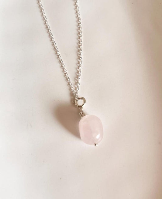 Rose quartz tumble charm pendant in sterling silver