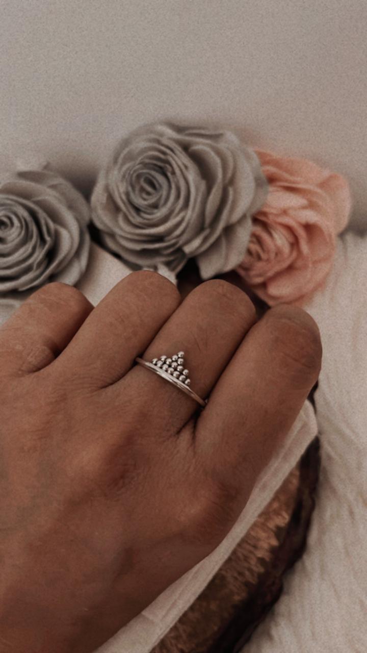 Teekona silver ring with intricate design
