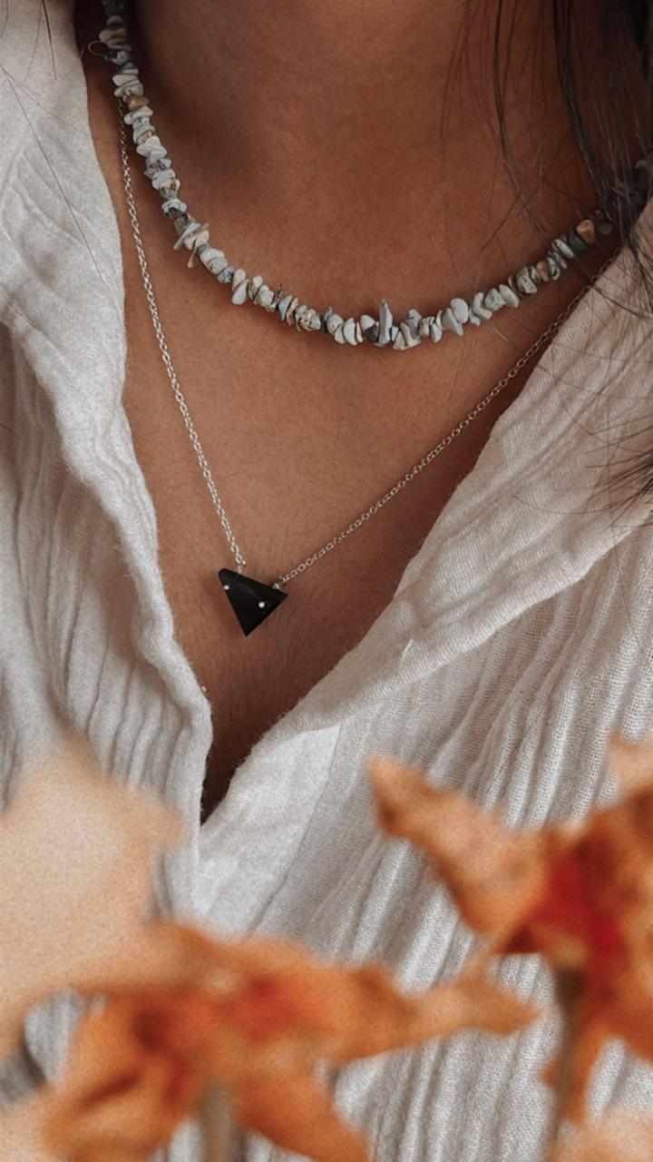  Black Onyx Necklace with Geometric Triangle Design